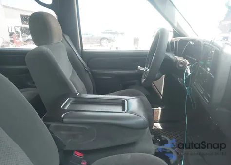 2005 Chevrolet Silverado 1500 Ls из США, поврежденный, VIN 2GCEC13T051188460